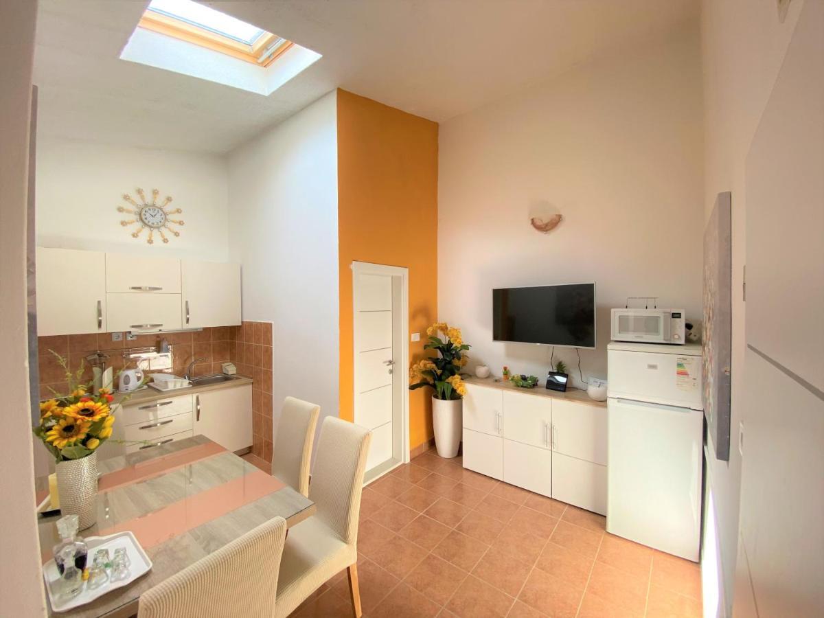 Apartment Beach Makarska Exterior photo